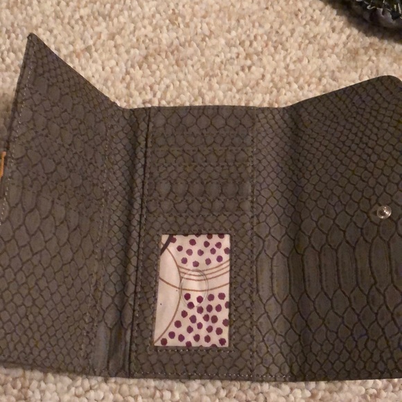 Never use wallet - Picture 5 of 5